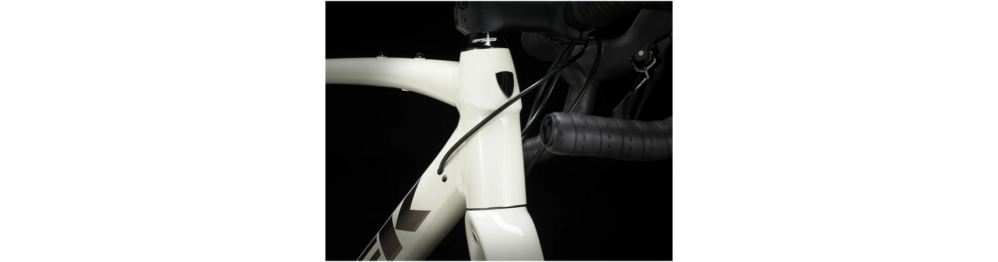 Trek Checkpoint ALR 5 – Image 4